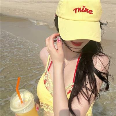 戛纳机密第一季